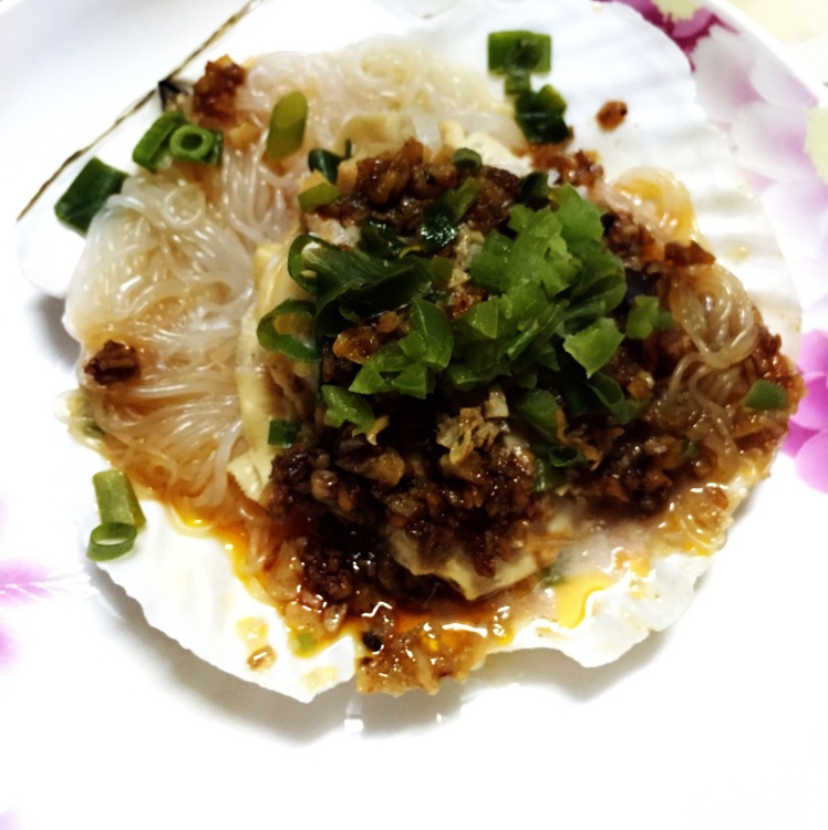 蒜蓉粉丝蒸扇贝