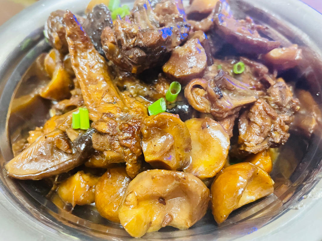 【栗子烧鸡】鸡肉都给你吃，栗子归我~