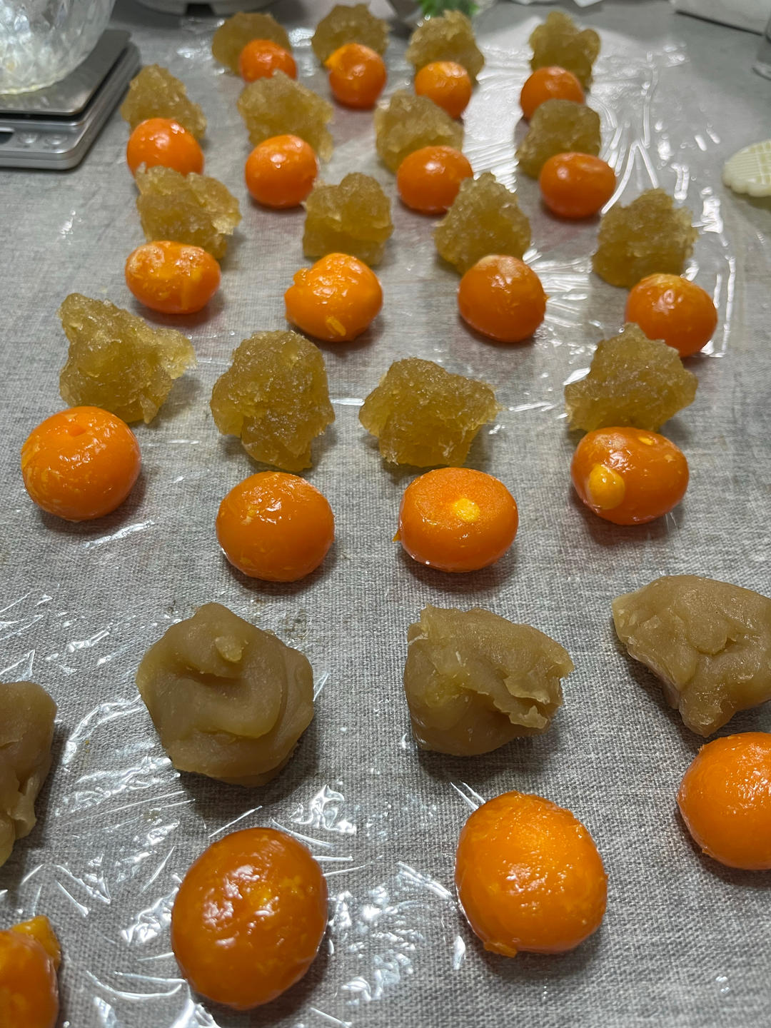 广式蛋黄月饼（75克、50克、各种规格都有）