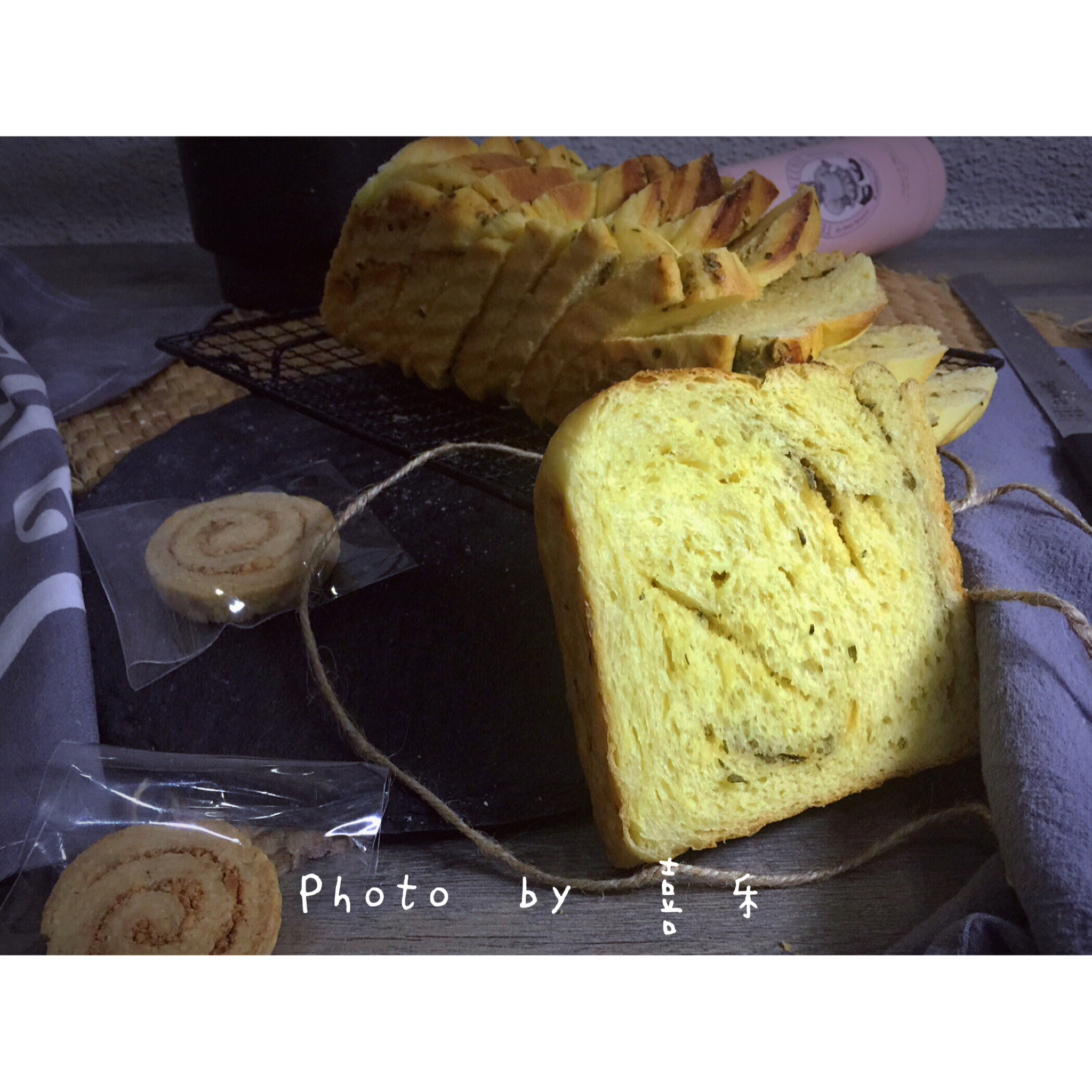 味增奶酪香葱面包