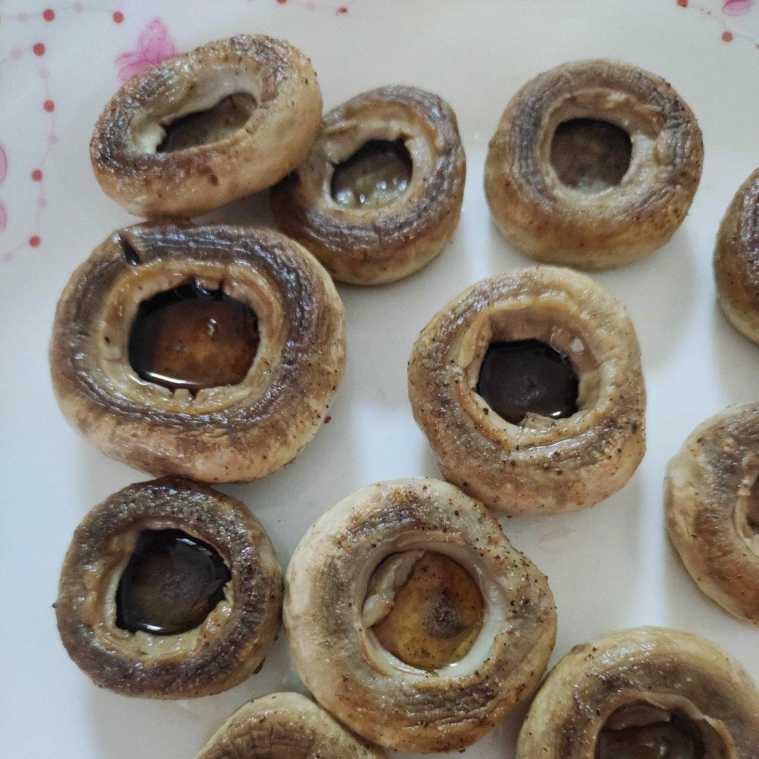 香煎口蘑  鲜的扭起来