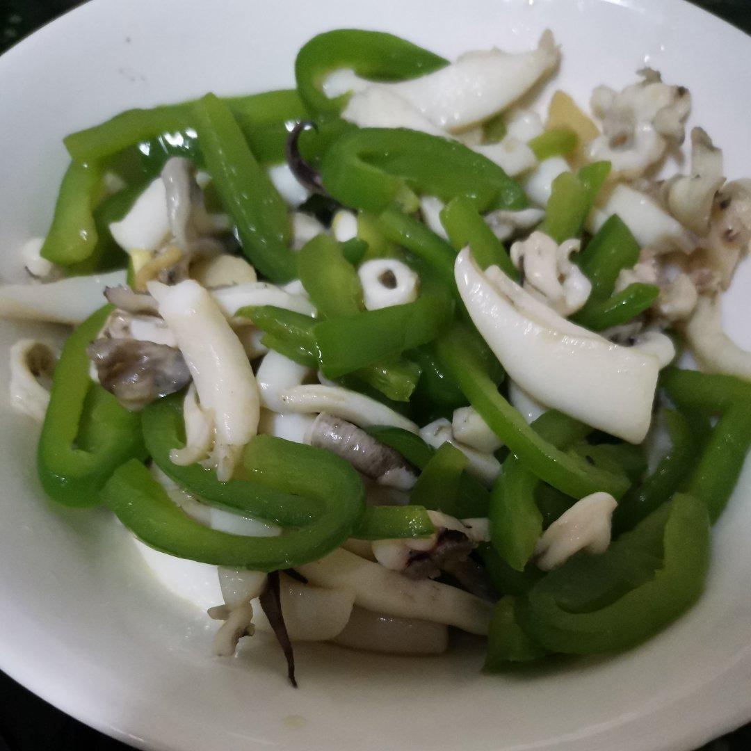 青椒炒鱿鱼