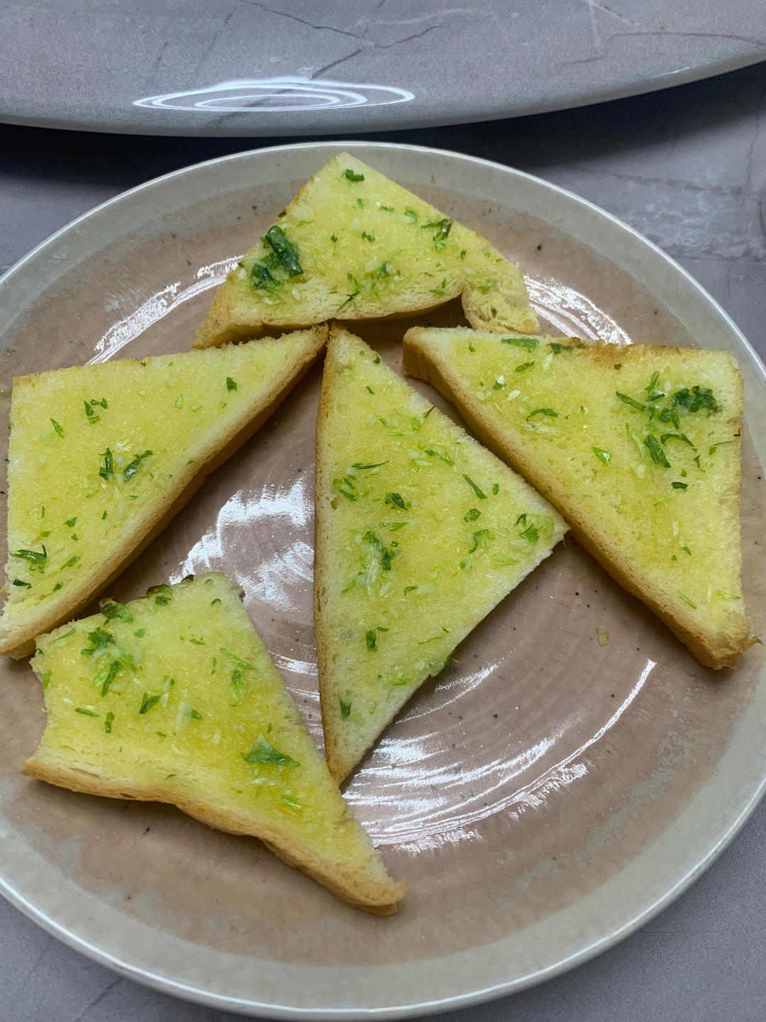 蒜香黄油烤吐司