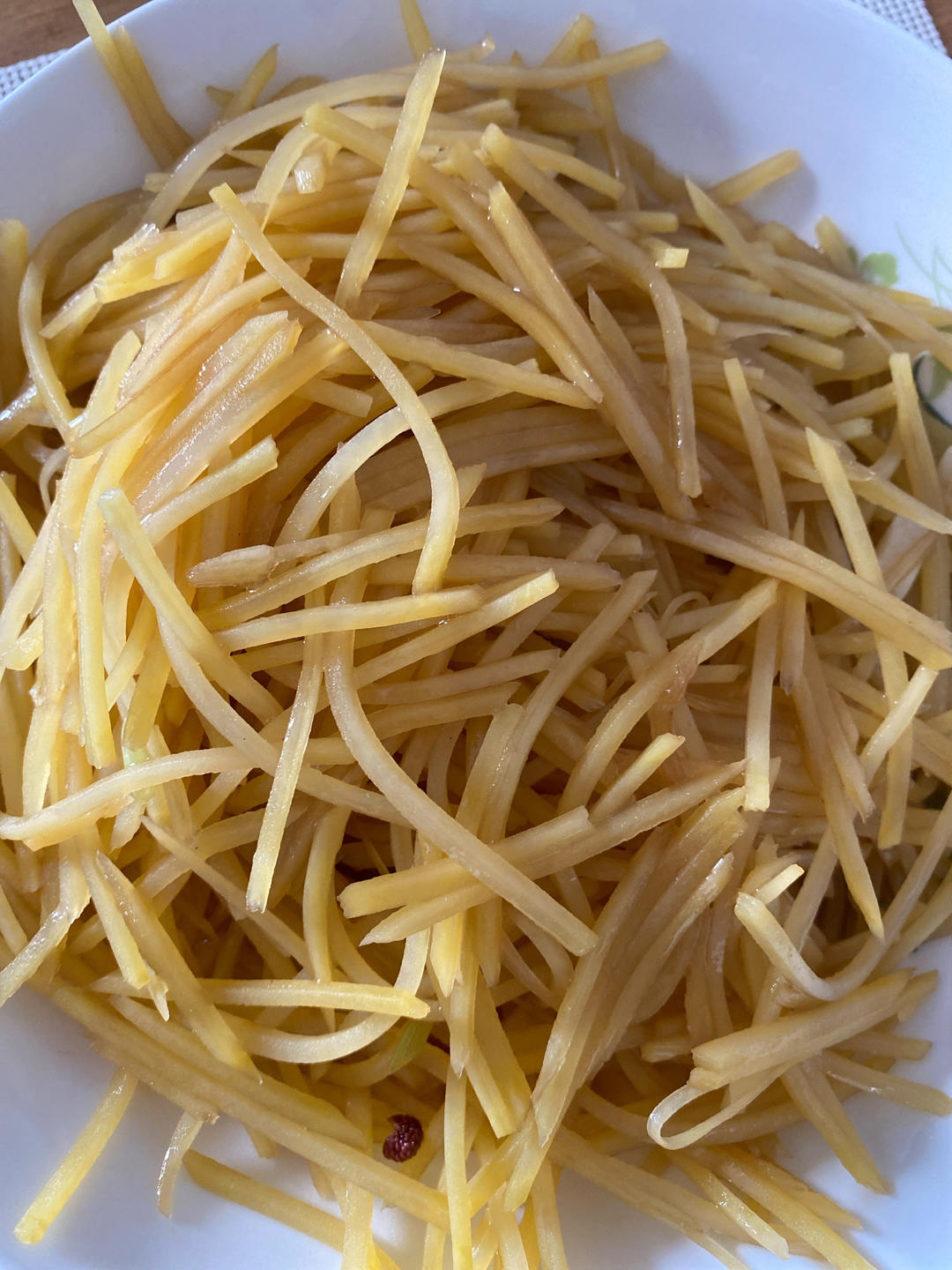 在家也能做出馆子味儿的醋溜/炝炒/酸辣土豆丝（就是那道看似简单，实则步步玄机的土豆丝）