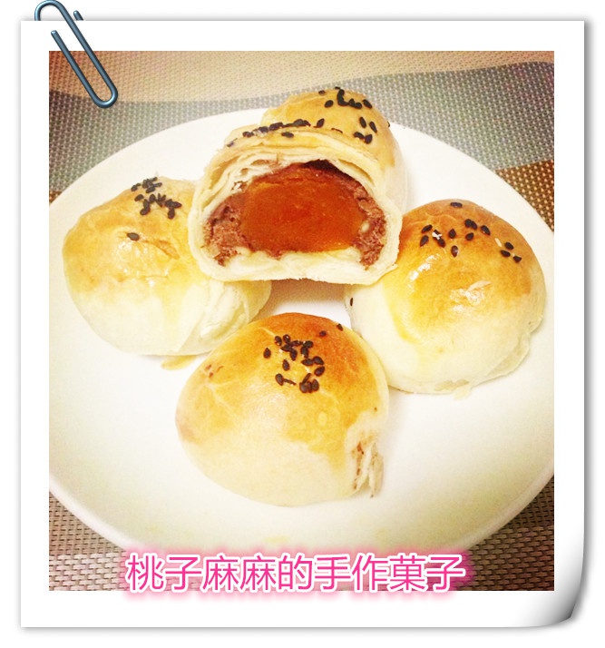 蛋黄酥