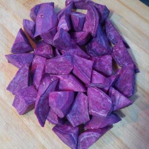琉璃紫薯的做法 步骤1