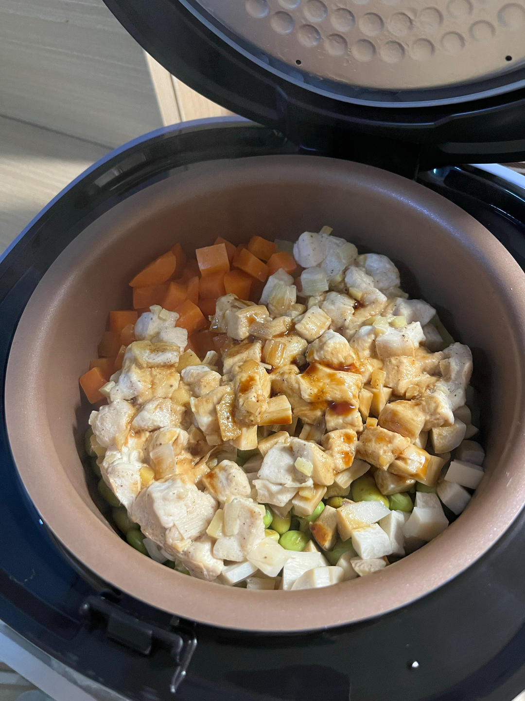 鸡胸肉焖饭（电饭煲）