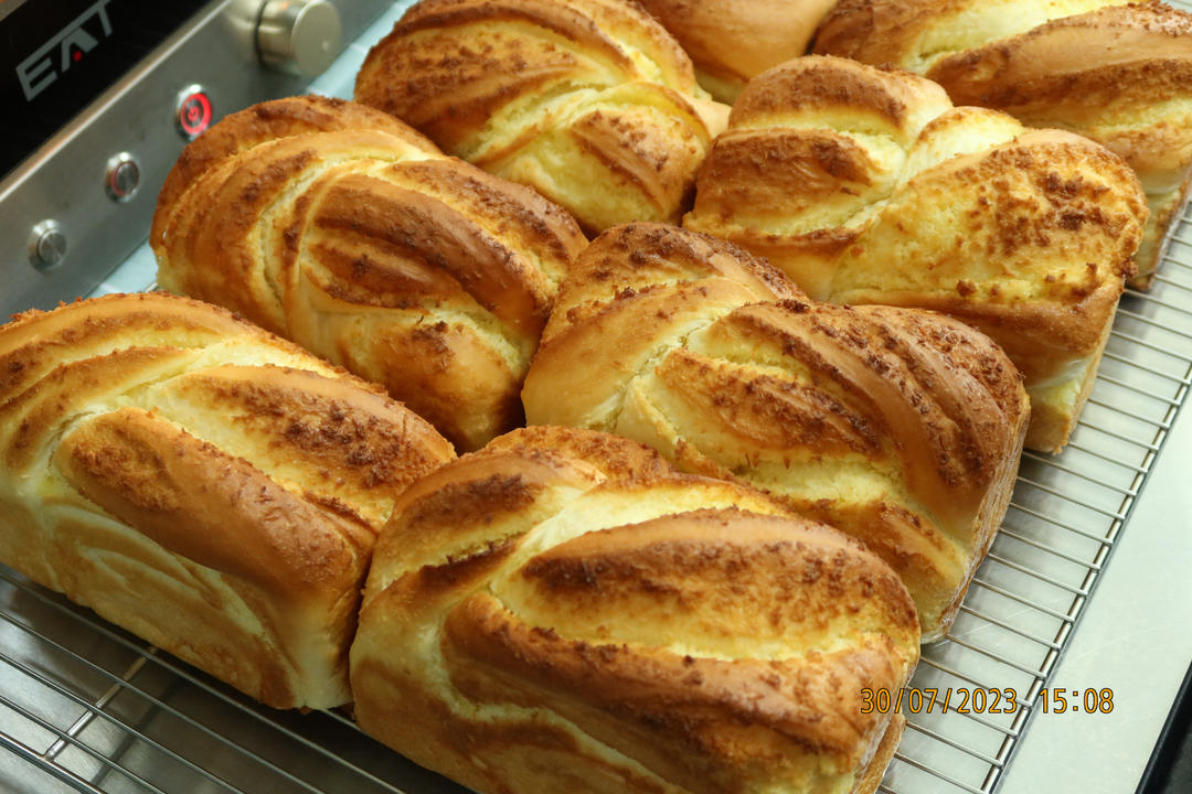 超滋润的椰蓉吐司｜100%酸奶中种(面包体绝绝子，推荐)