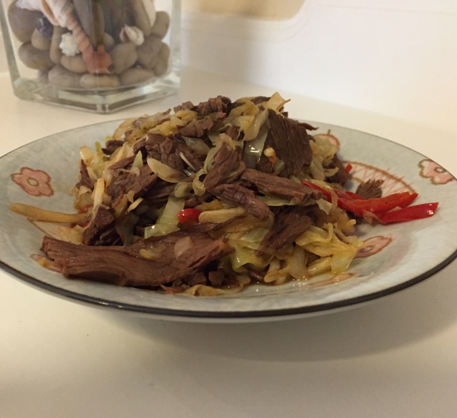 圆白菜炒牛肉