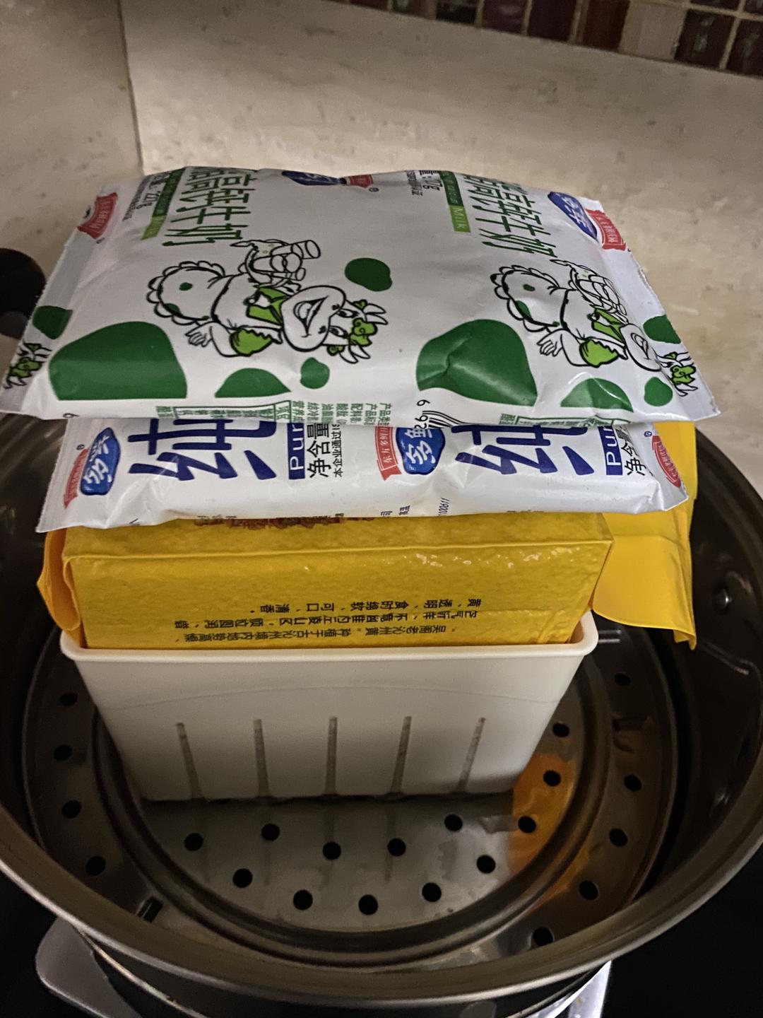 纯奶手撕吐司的做法 步骤1