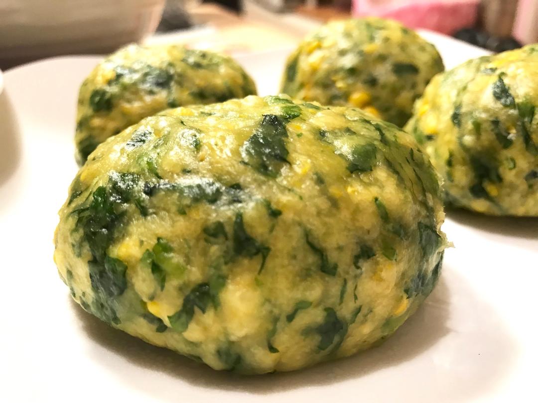玉米面菜窝头