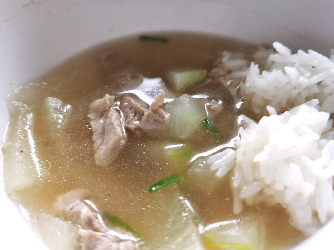 冬瓜肉片汤（家常）