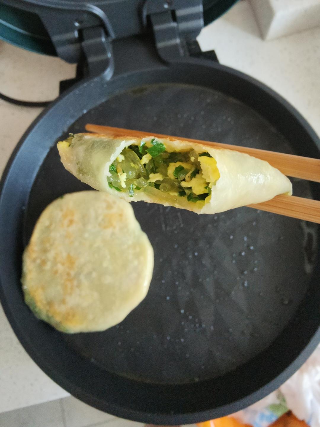 皮薄如纸的韭菜馅饼|免揉面法