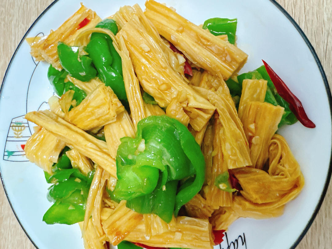 今日菜谱：清炒腐竹