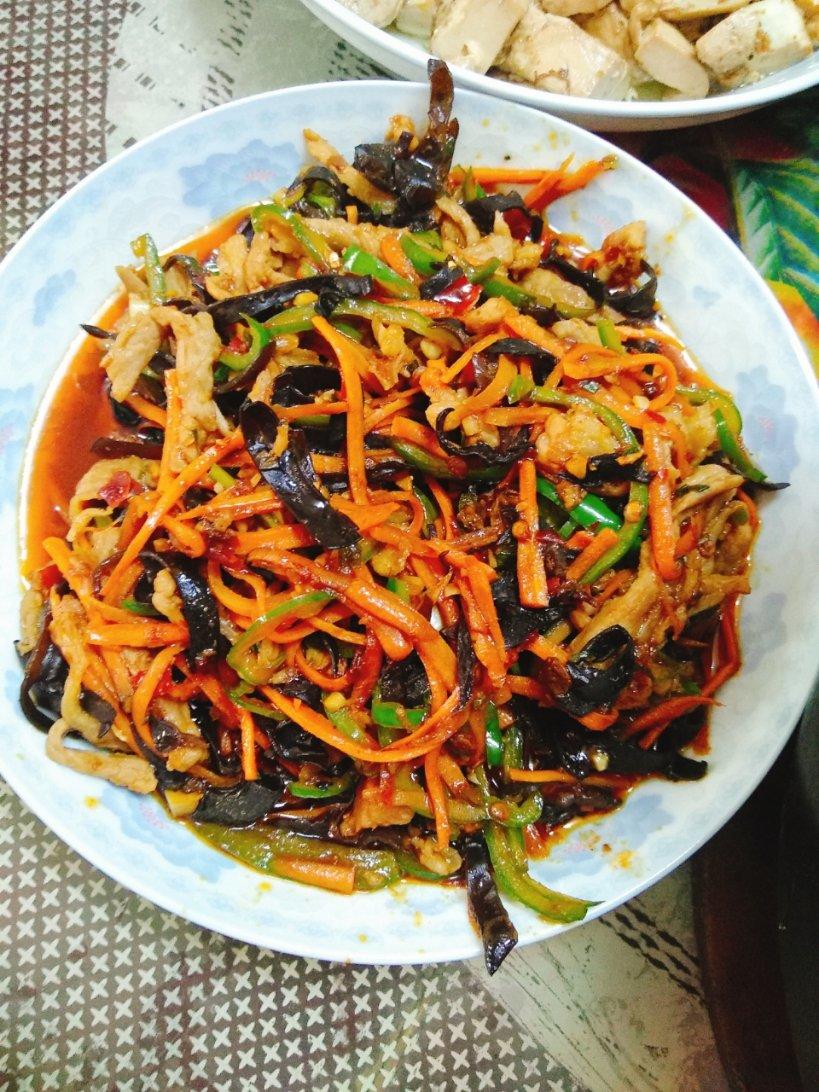 超级简单的【鱼香肉丝】附万能鱼香酱汁