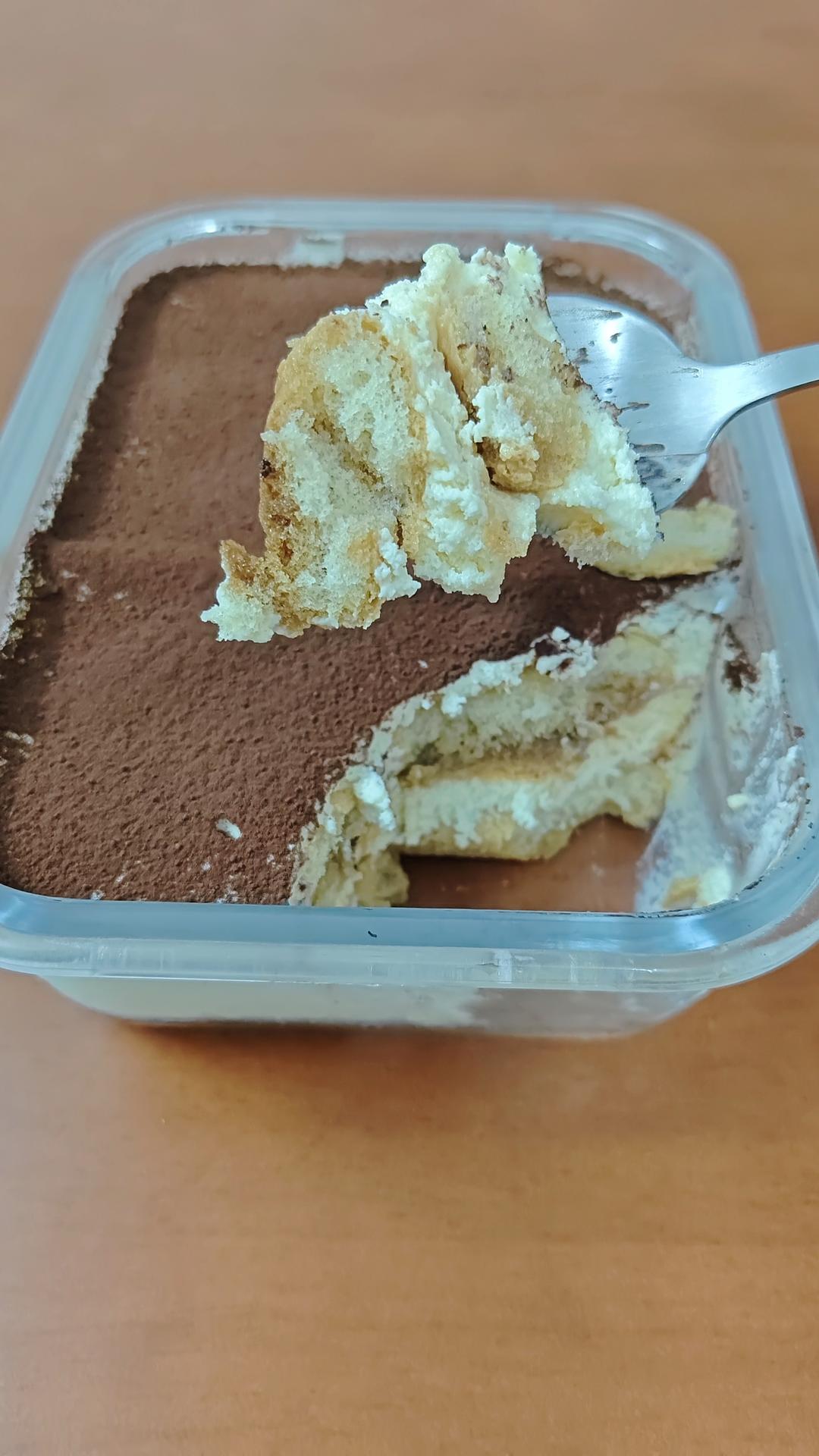 在欧洲学会的经典版提拉米苏