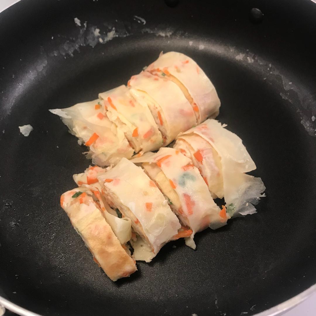 鸡蛋卷