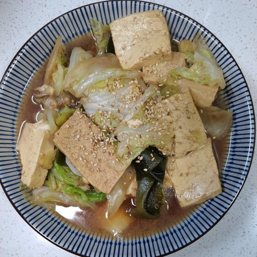 冬季最爱的家常菜！大白菜炖大豆腐或干豆腐