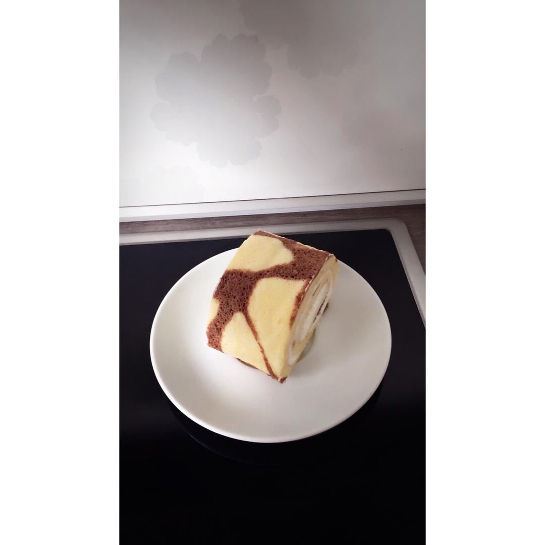 奶牛蛋糕卷+长颈鹿蛋糕卷
