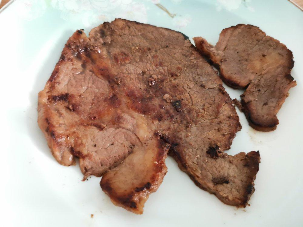 好吃到哭的煎牛排