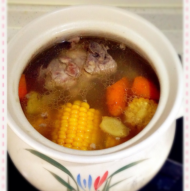排骨玉米汤
