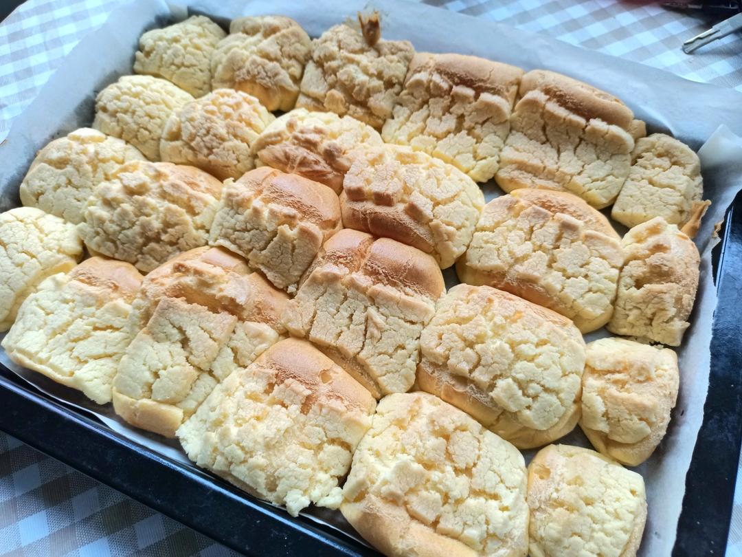 简单易成功的奶油小泡芙做法