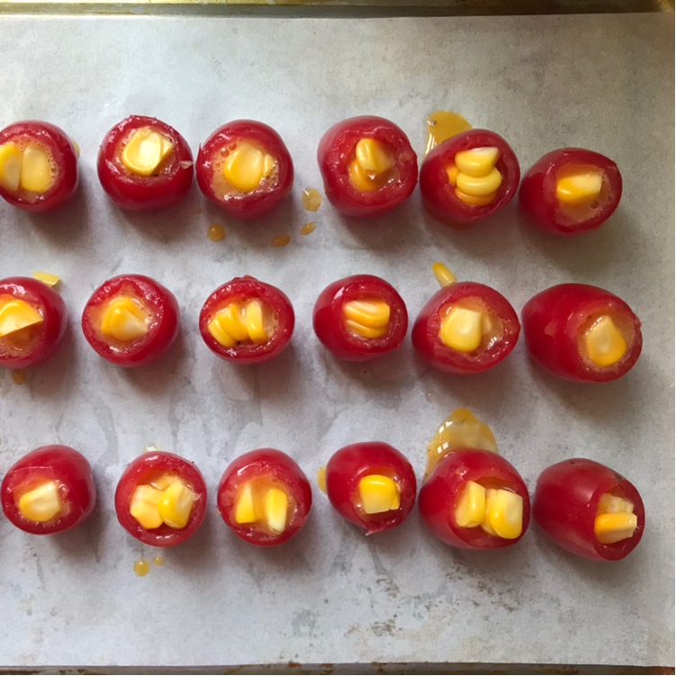 烤番茄鸡蛋盅的做法 步骤6