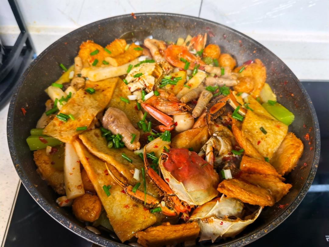 胖哥俩肉蟹煲