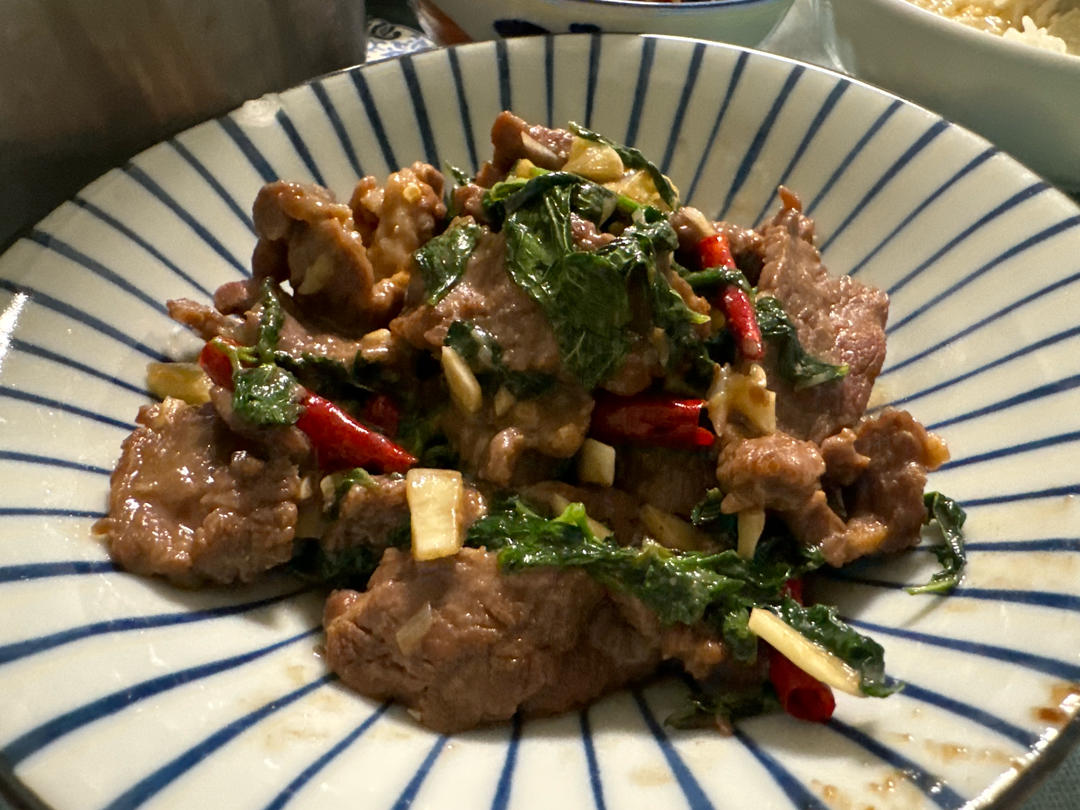 薄荷炒牛肉