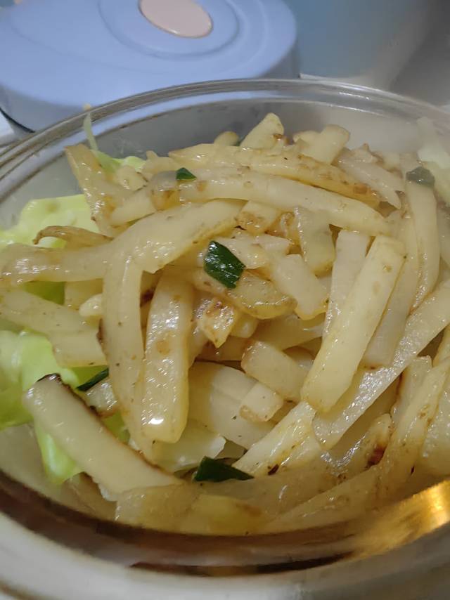 零基础版的咸蛋黄土豆丝