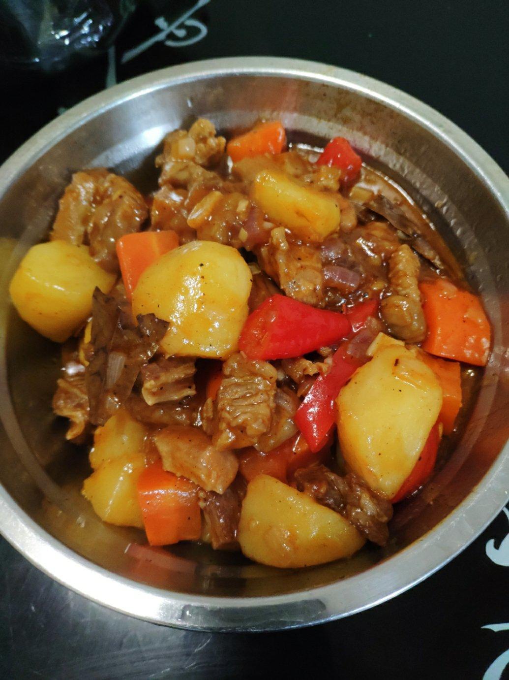 【啤酒牛腩煲】