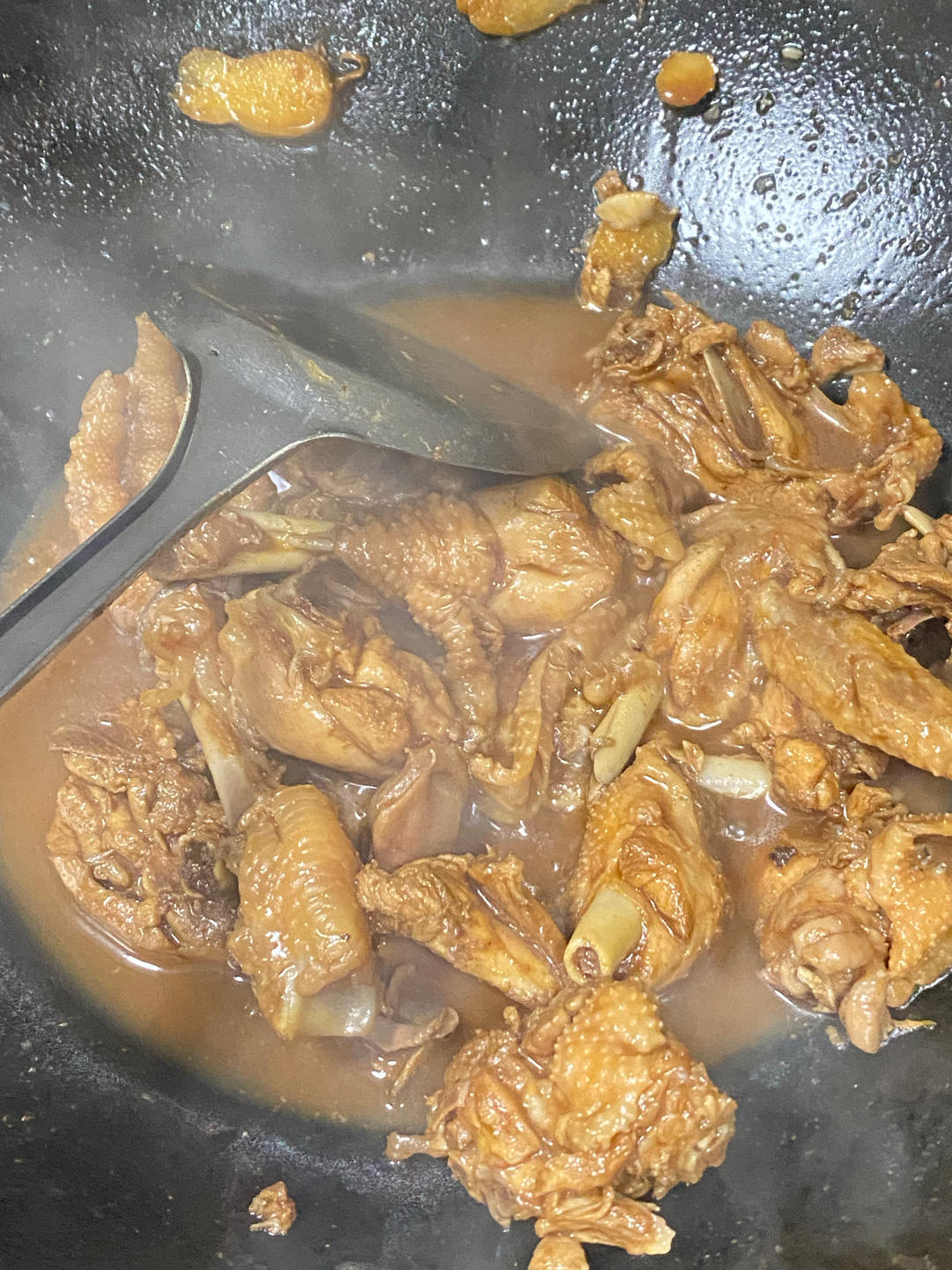 好吃到原地爆炸的黄焖鸡