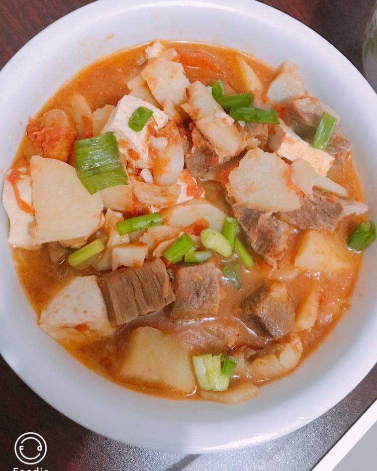 番茄土豆炖牛腩