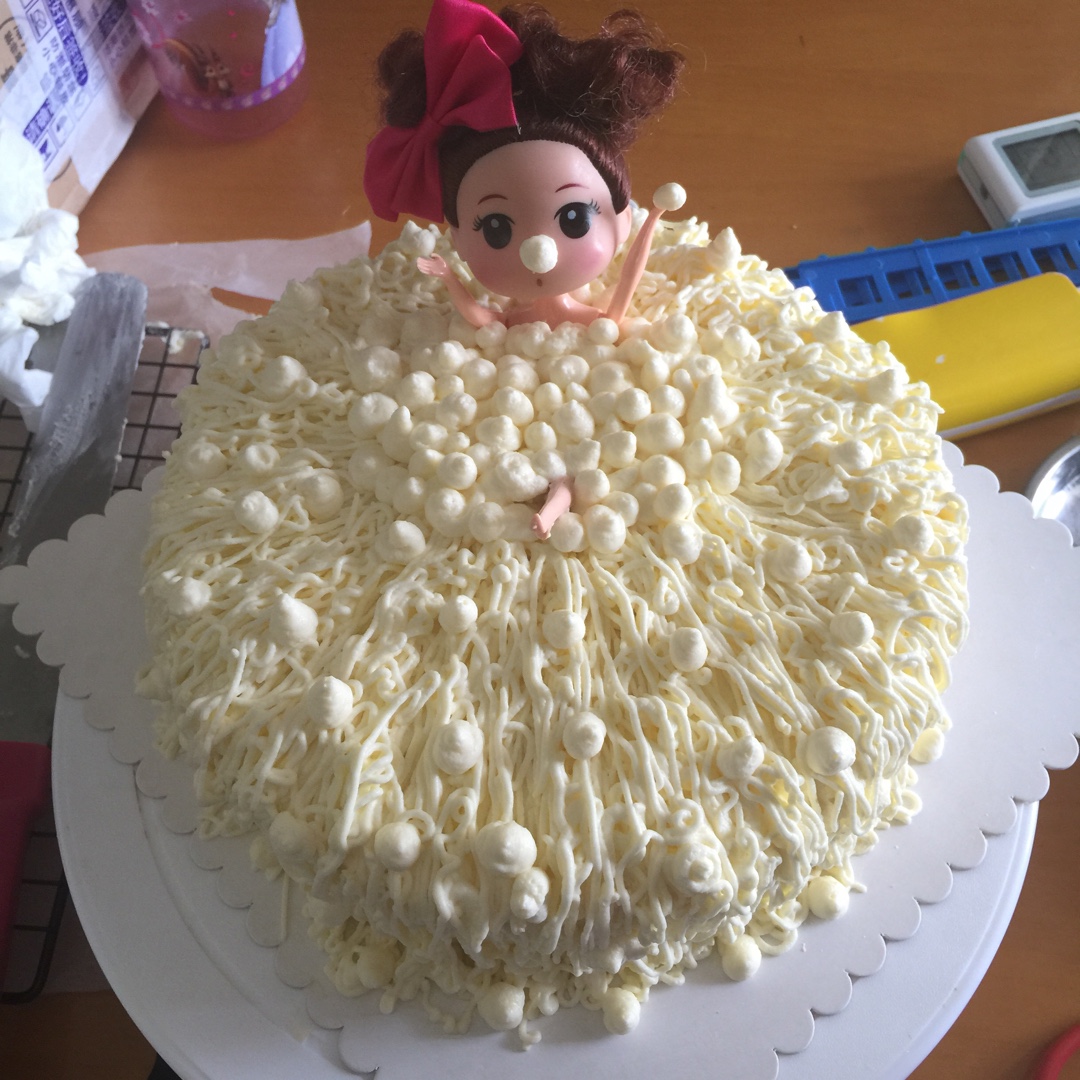 详细步骤制作泡泡浴娃娃蛋糕