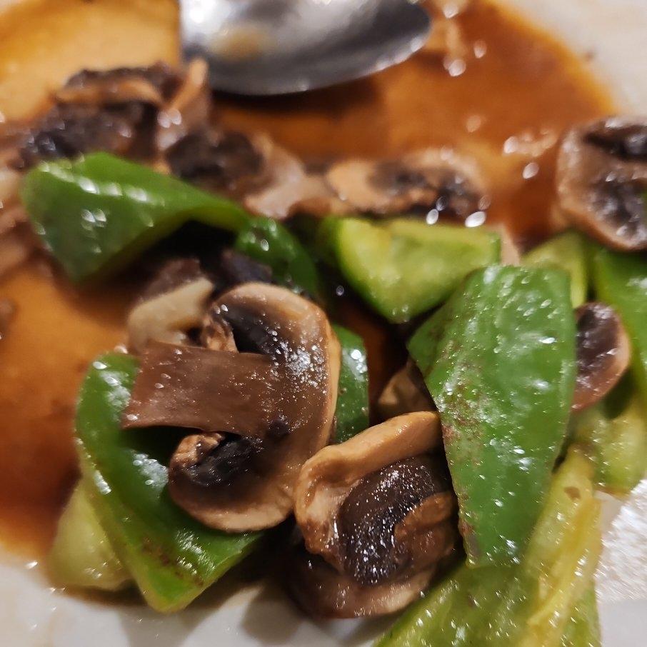 素炒鲜口蘑（白蘑菇），快手家常菜