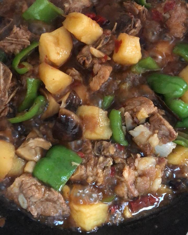 红烧排骨土豆
