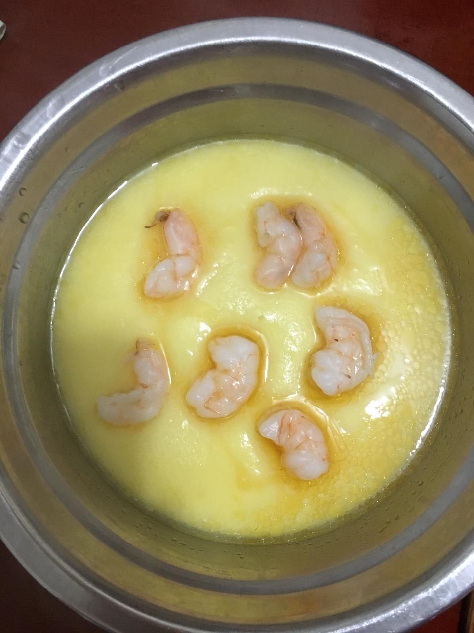 滑嫩的虾仁蛋羹