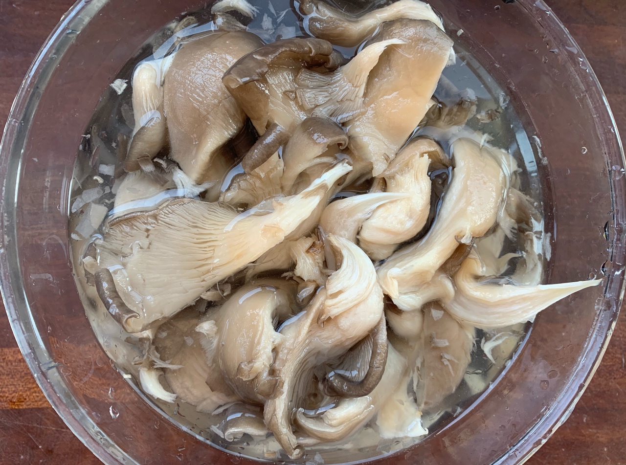 低卡美食－不放一滴油的烤蘑菇的做法 步骤1