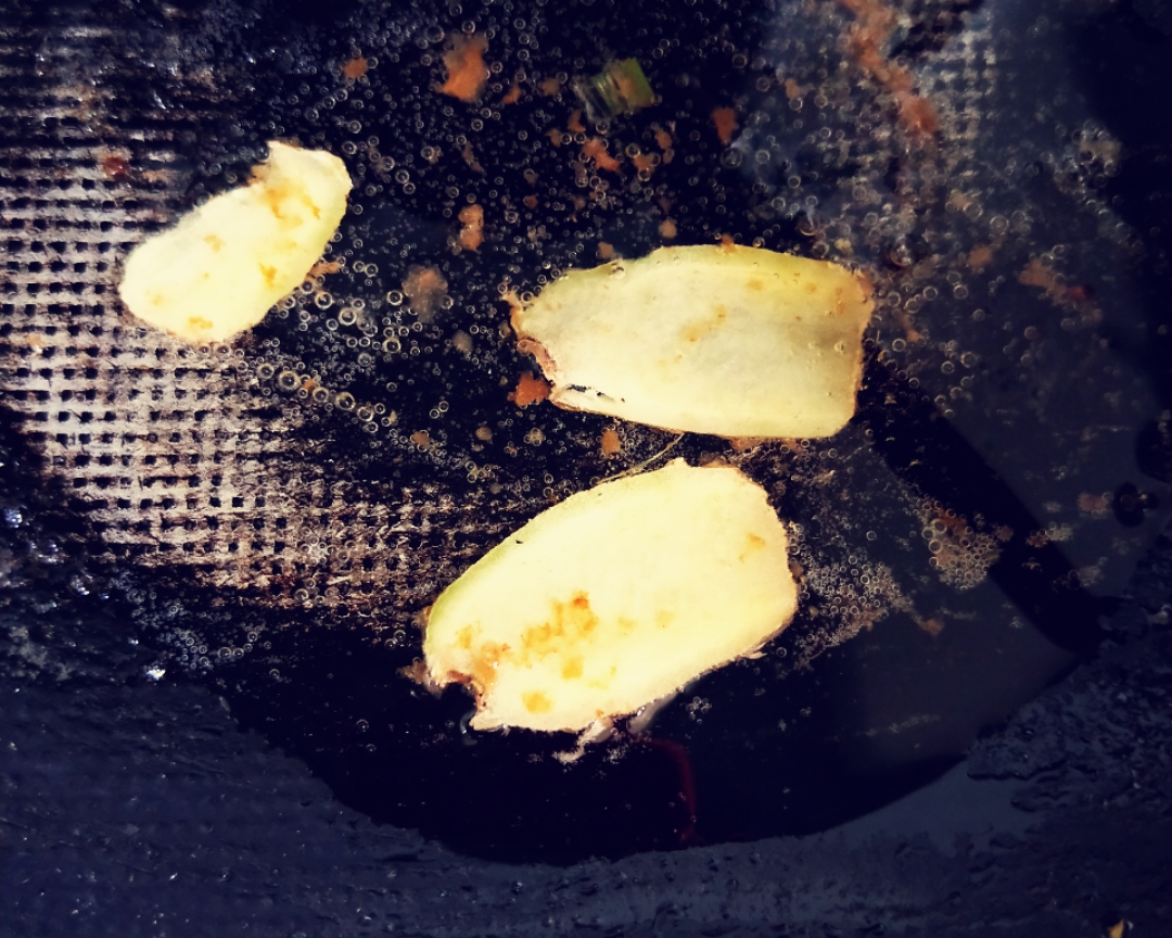 榨菜五花肉烩土豆丝（绝对下饭）的做法 步骤3