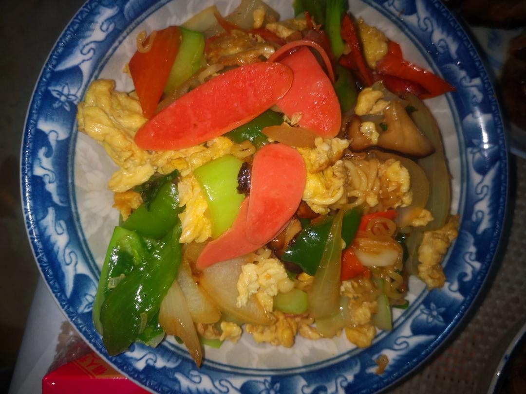 秒杀路边摊✨好吃到没朋友‼️懒人炒方便面🍜