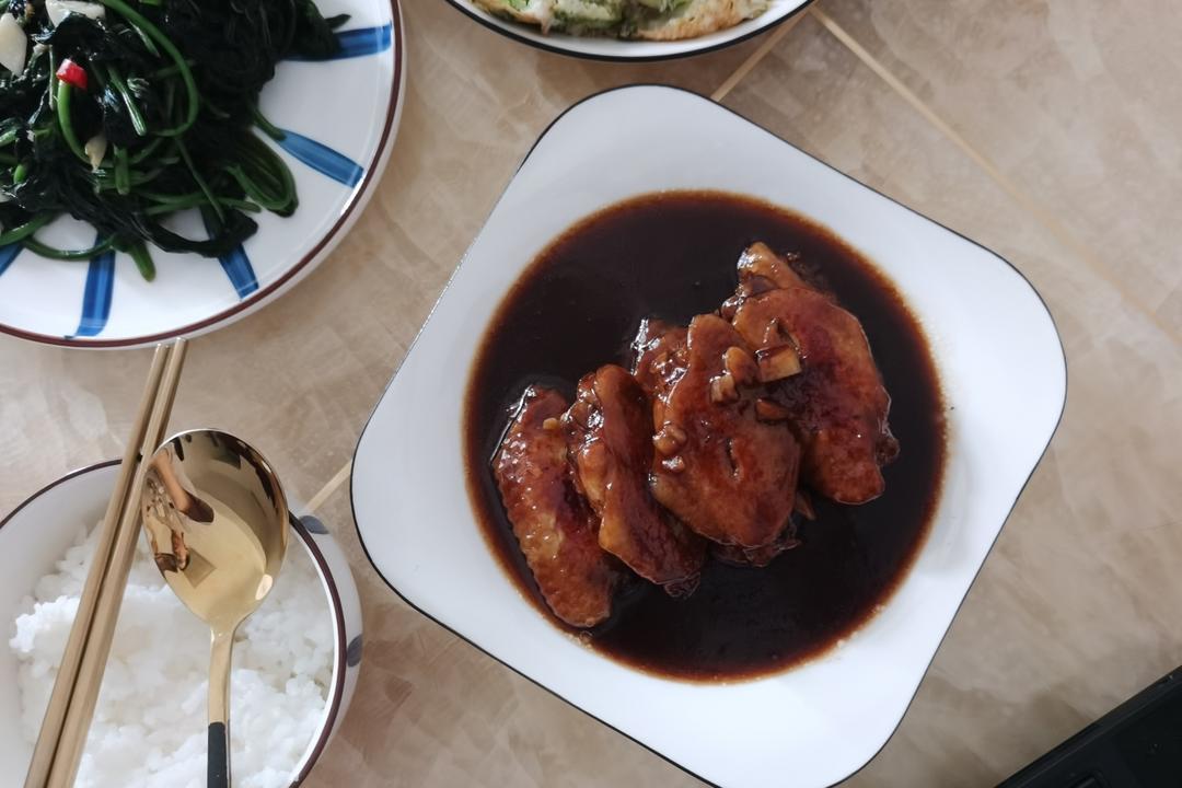 新手必学 | 不用麻烦调味的可乐鸡翅