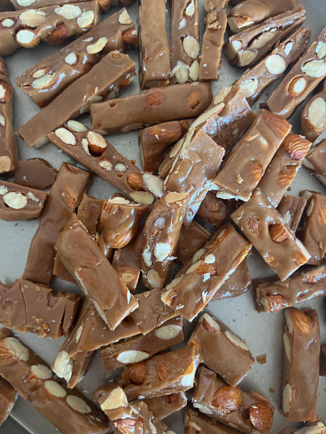 焦糖海盐杏仁太妃糖