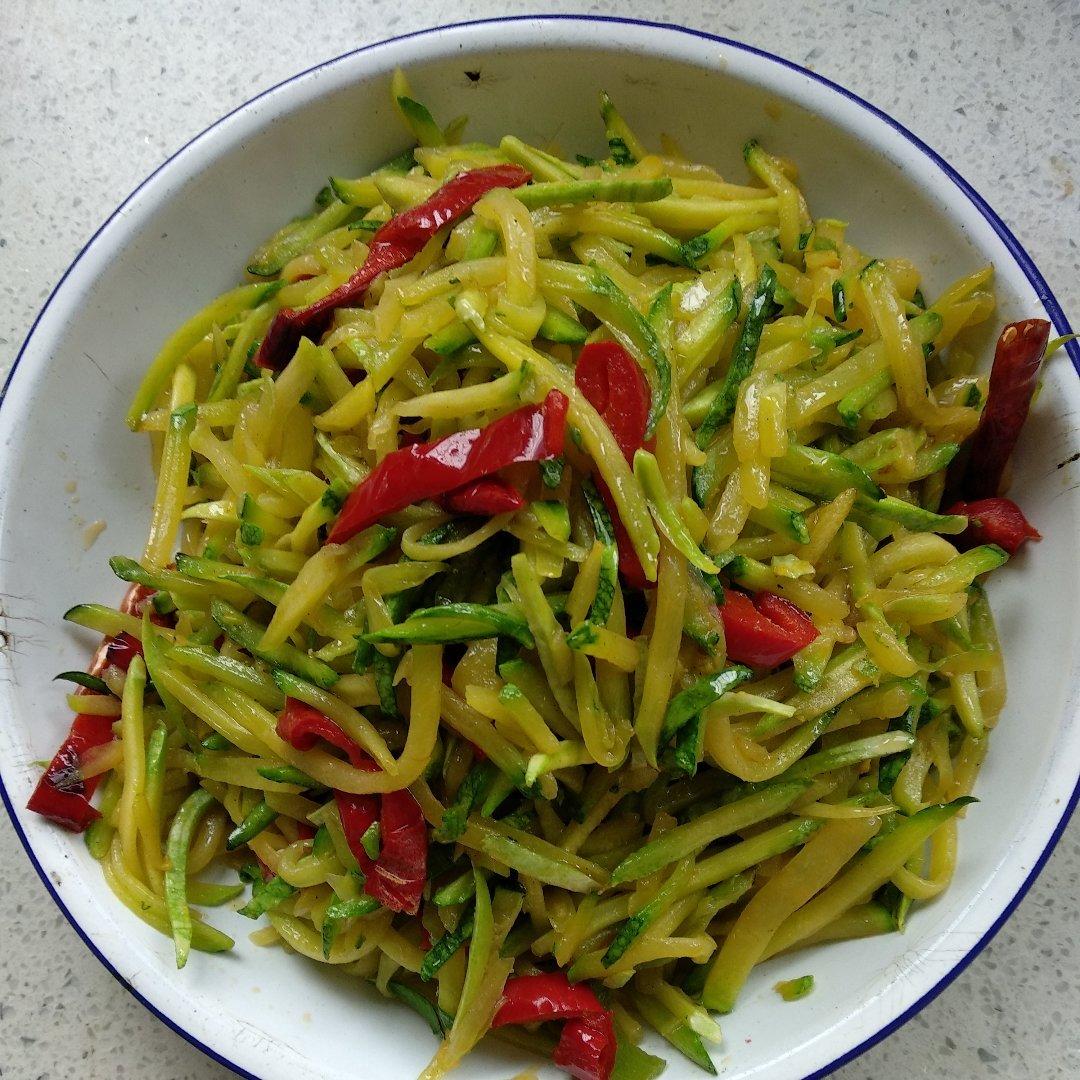 手机用户5506t7e4做的清炒嫩南瓜