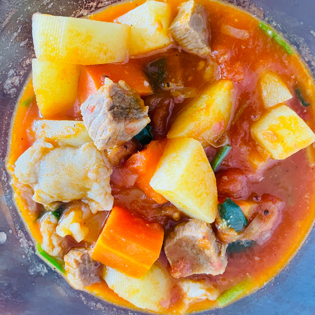 番茄土豆炖牛腩