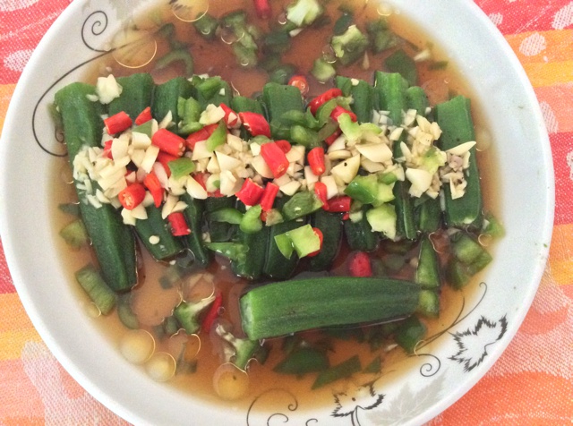 白灼秋葵