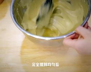 视频详解｜4寸加高抹茶奶油蛋糕的做法 步骤4