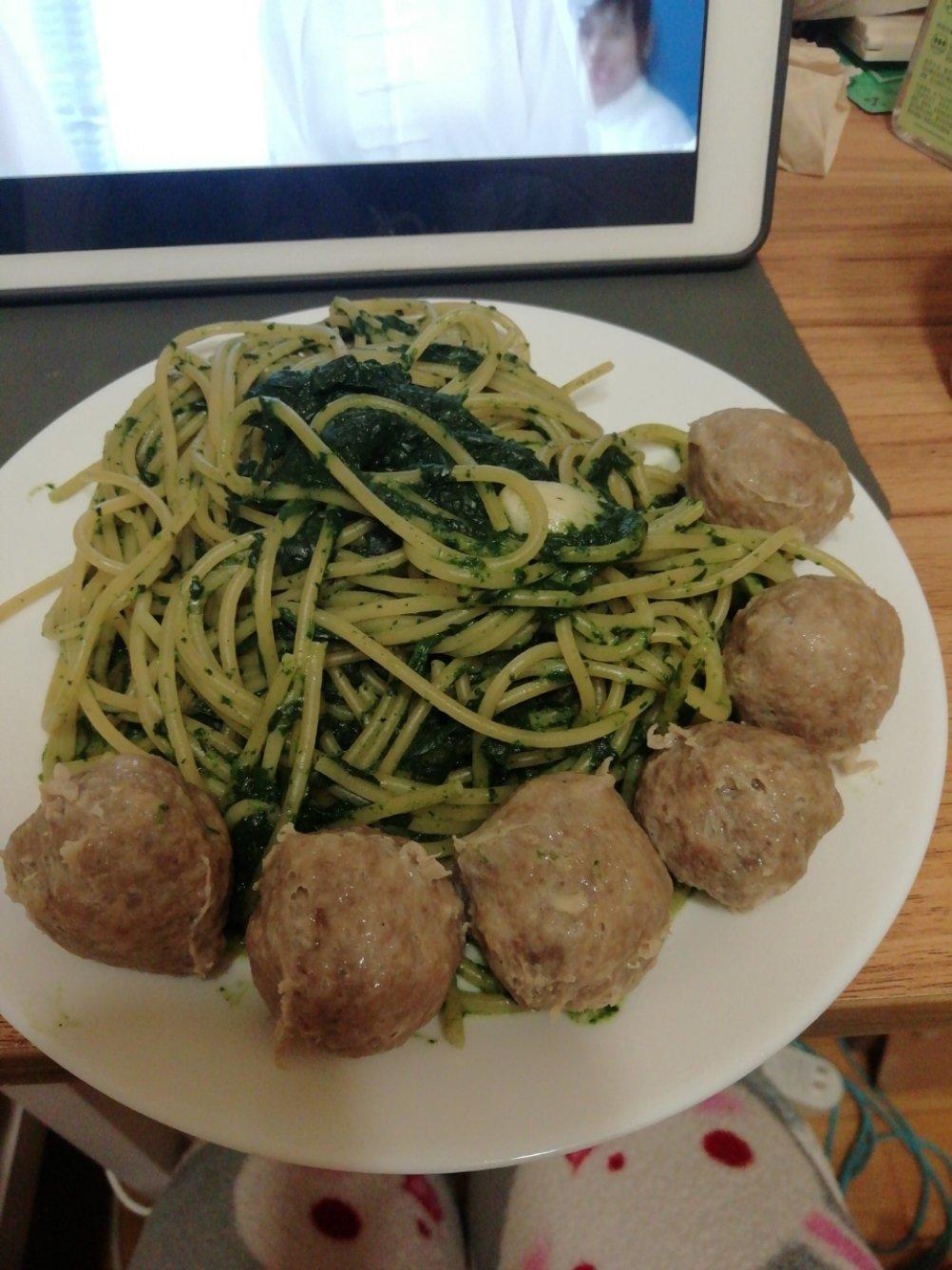 伪青酱意面（低卡菠菜青酱）