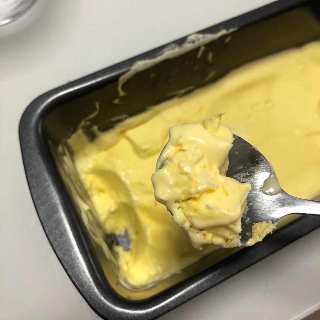 生酮香草朗姆冰淇淋