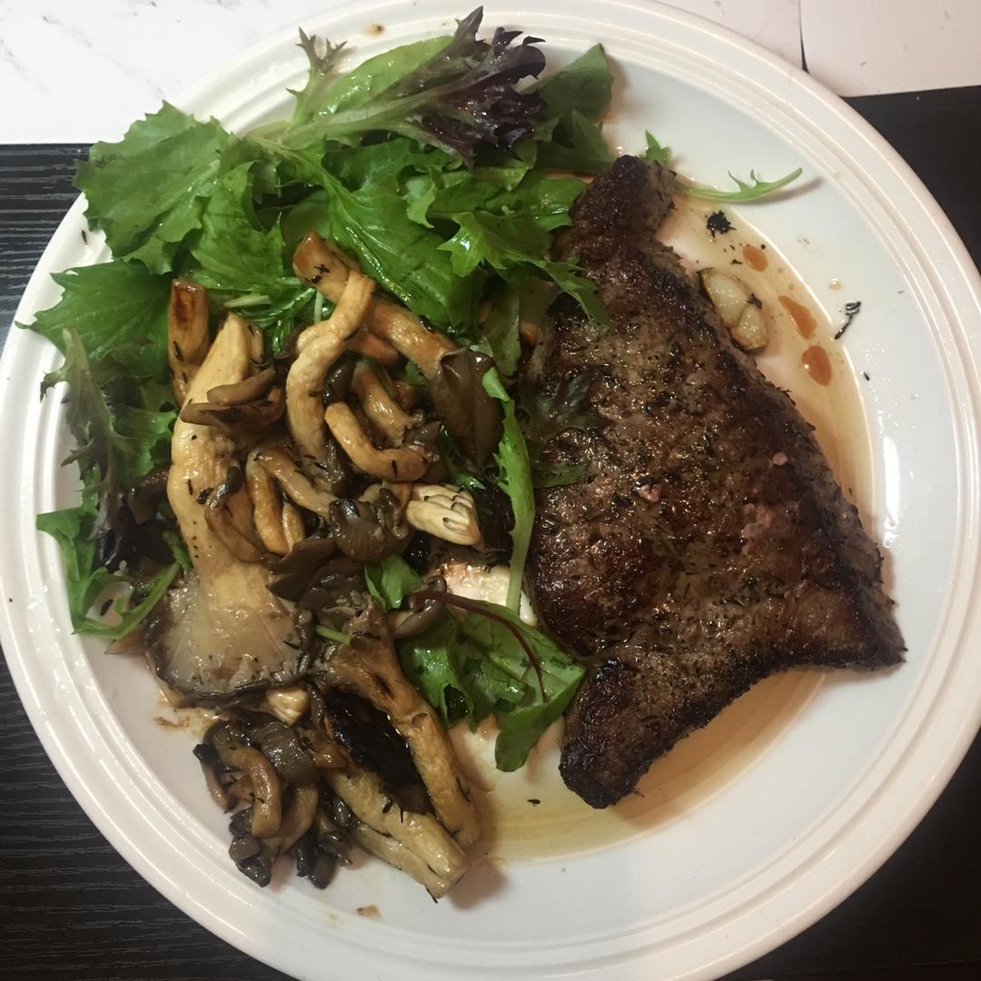 好吃到哭的煎牛排