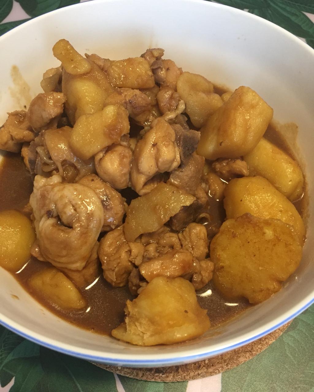 土豆焖鸡腿